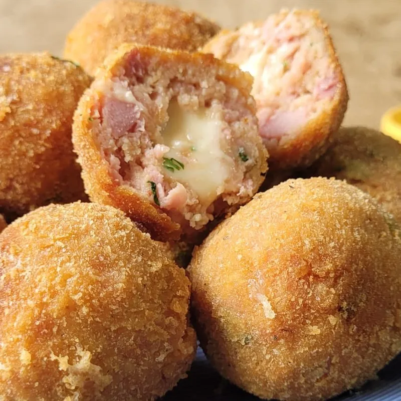Bolinho de linguiça