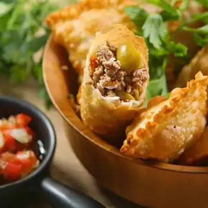 Mini Pastel Carne